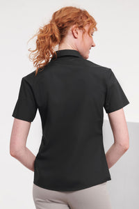 Naisten lyhythihainen polycotton popliinipaita