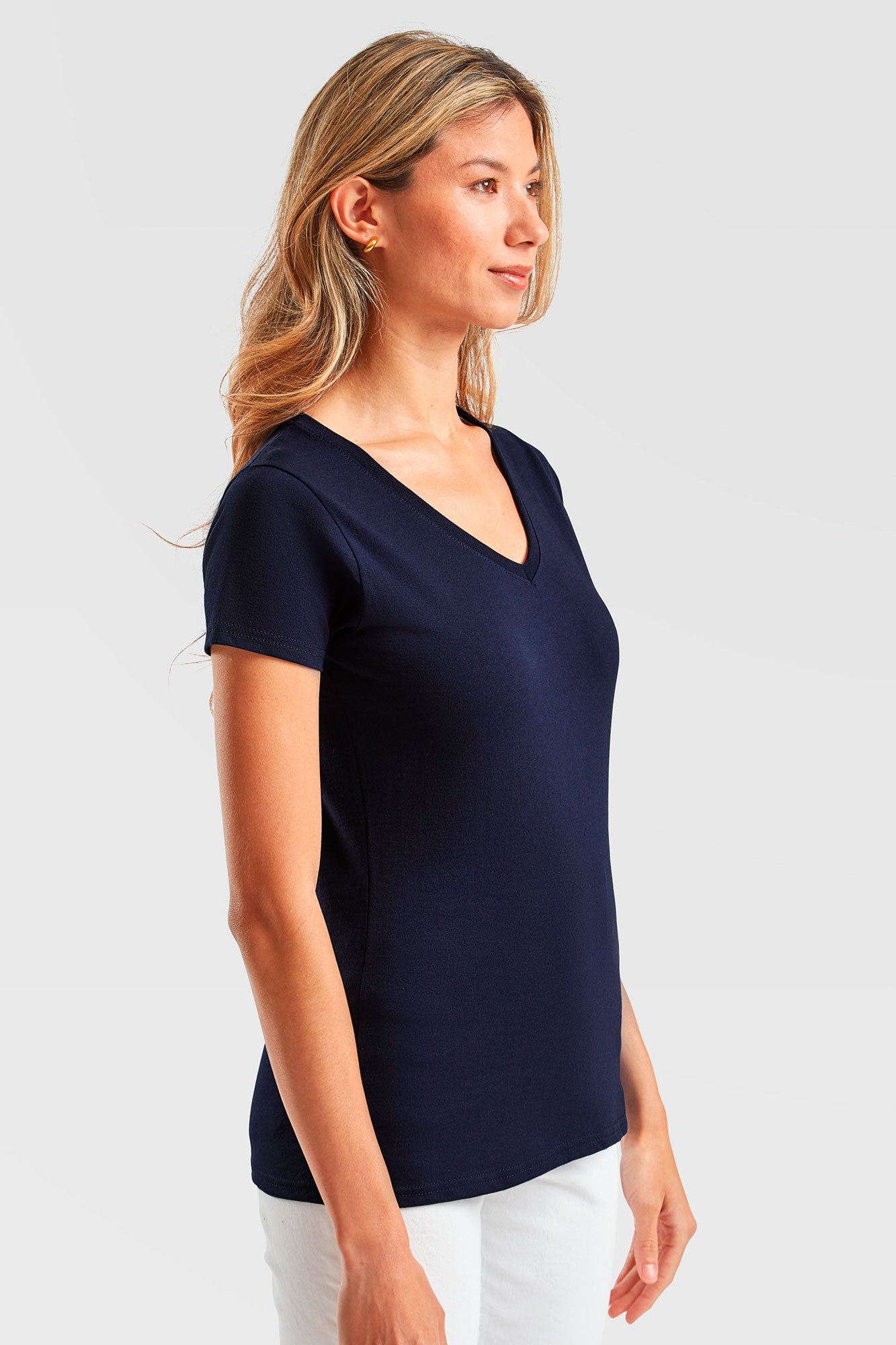 Naisten valueweight v-aukko t-paita