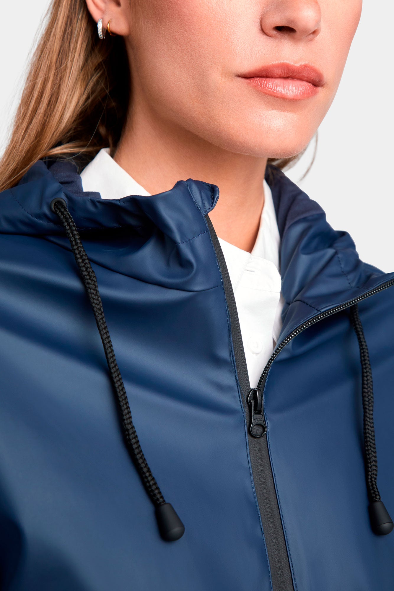 Naisten sitka sadetakki