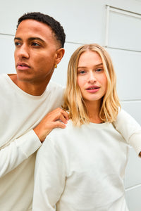 J&J - Basic collegepaita