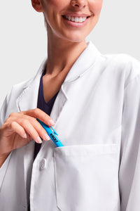 Naisten vaccine lääkärin takki