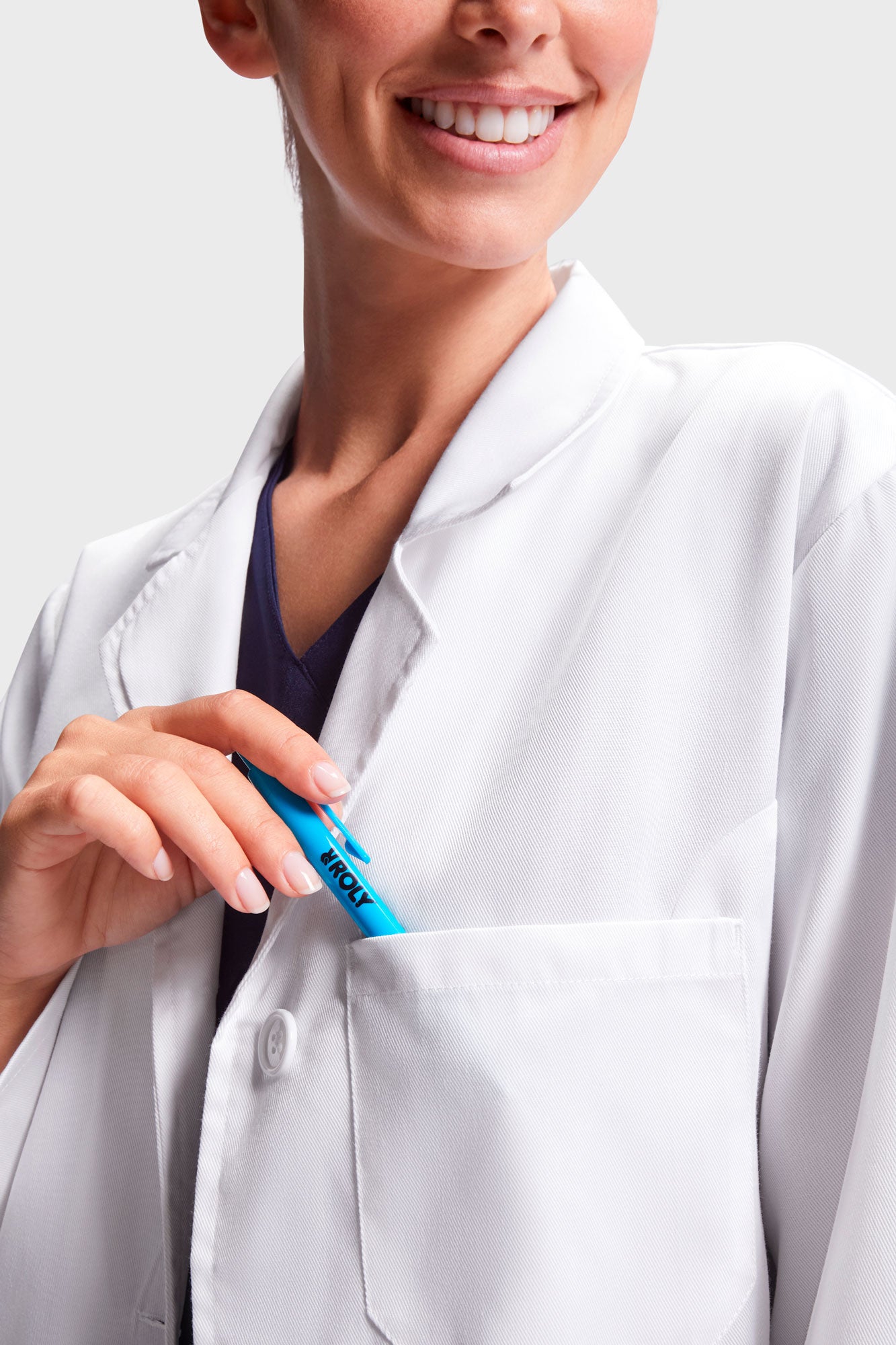 Naisten vaccine lääkärin takki