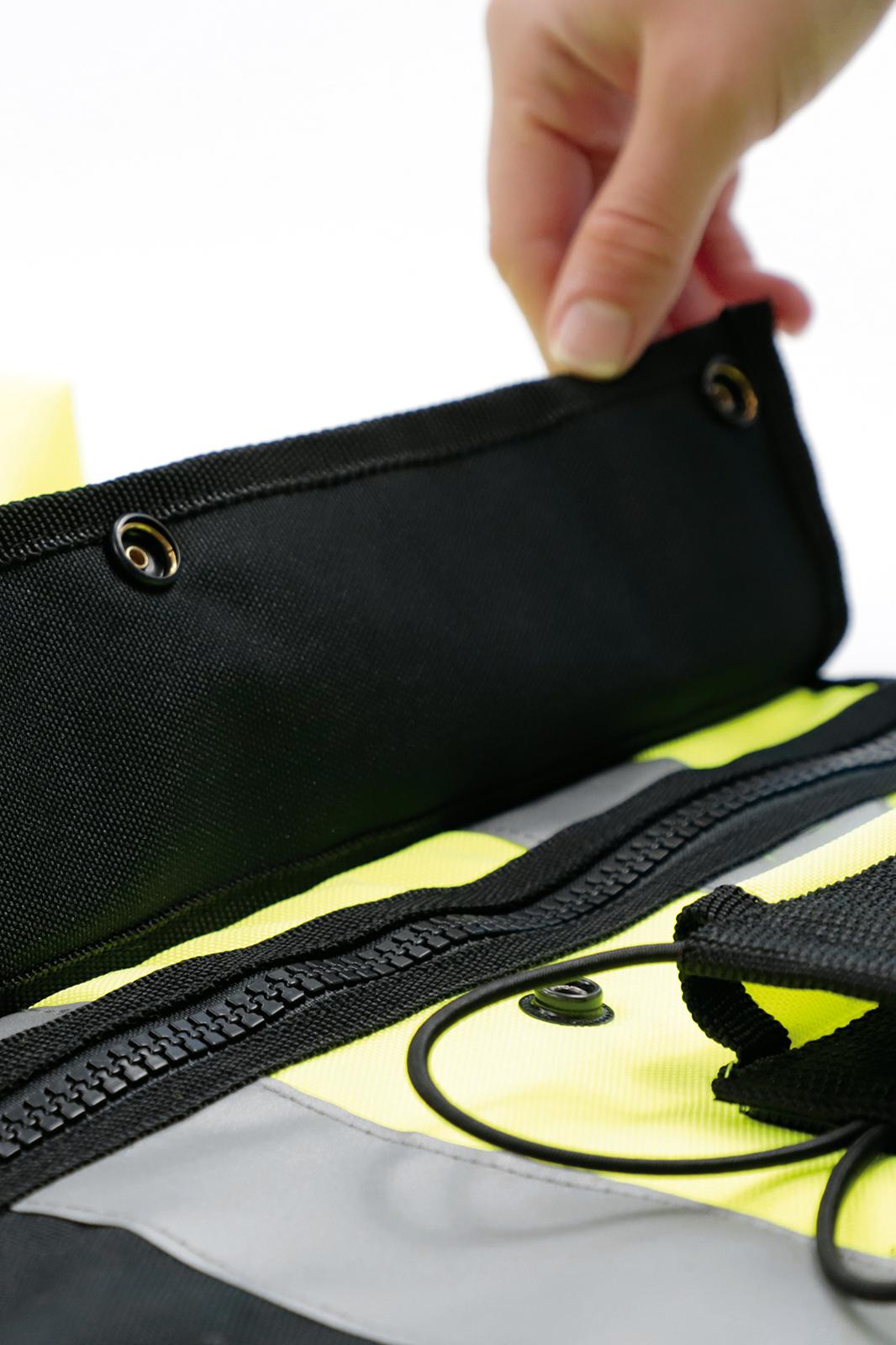 Bonn tactical huomioliivi