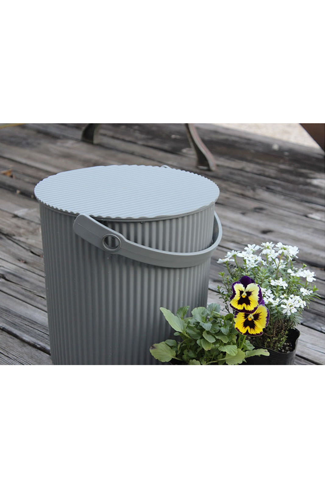 Omnioutil ämpäri 10 litraa